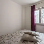 Cool Apartman